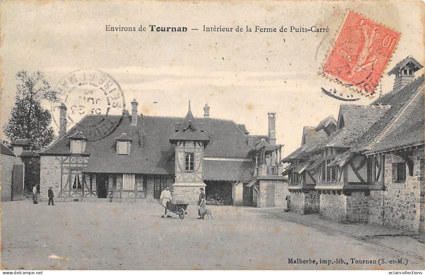 Tournan          77         Intérieur De La Ferme De Puits-Carré         (voir Scan) - Tournan En Brie