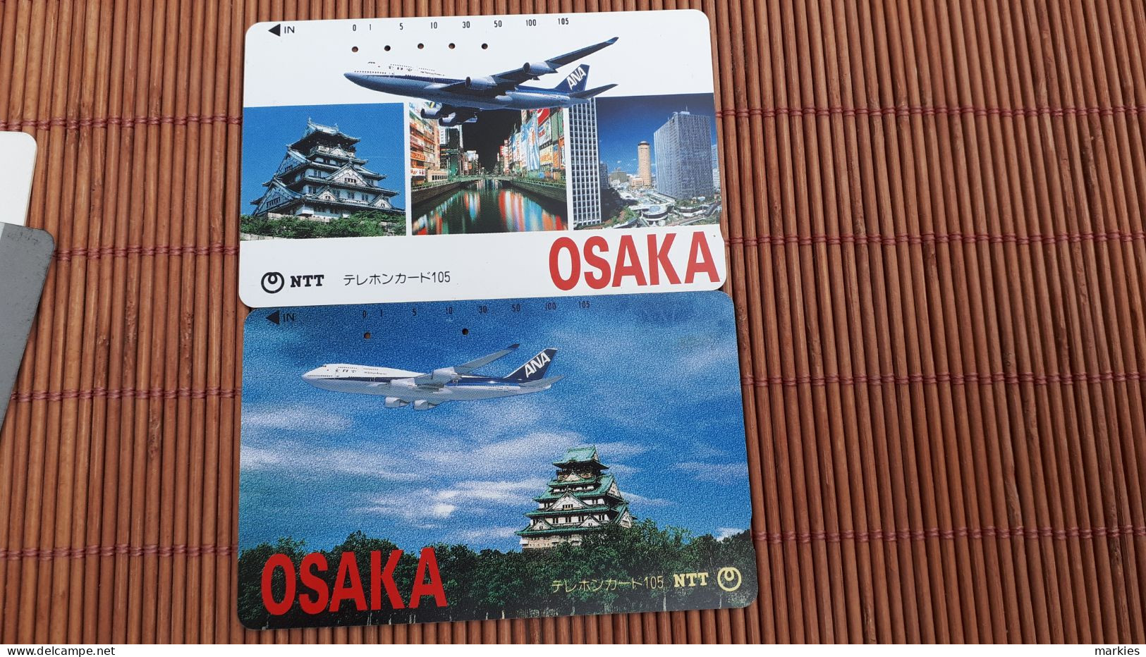 Airplanes 2 Phonecards Osaka Used Rare - Aviones