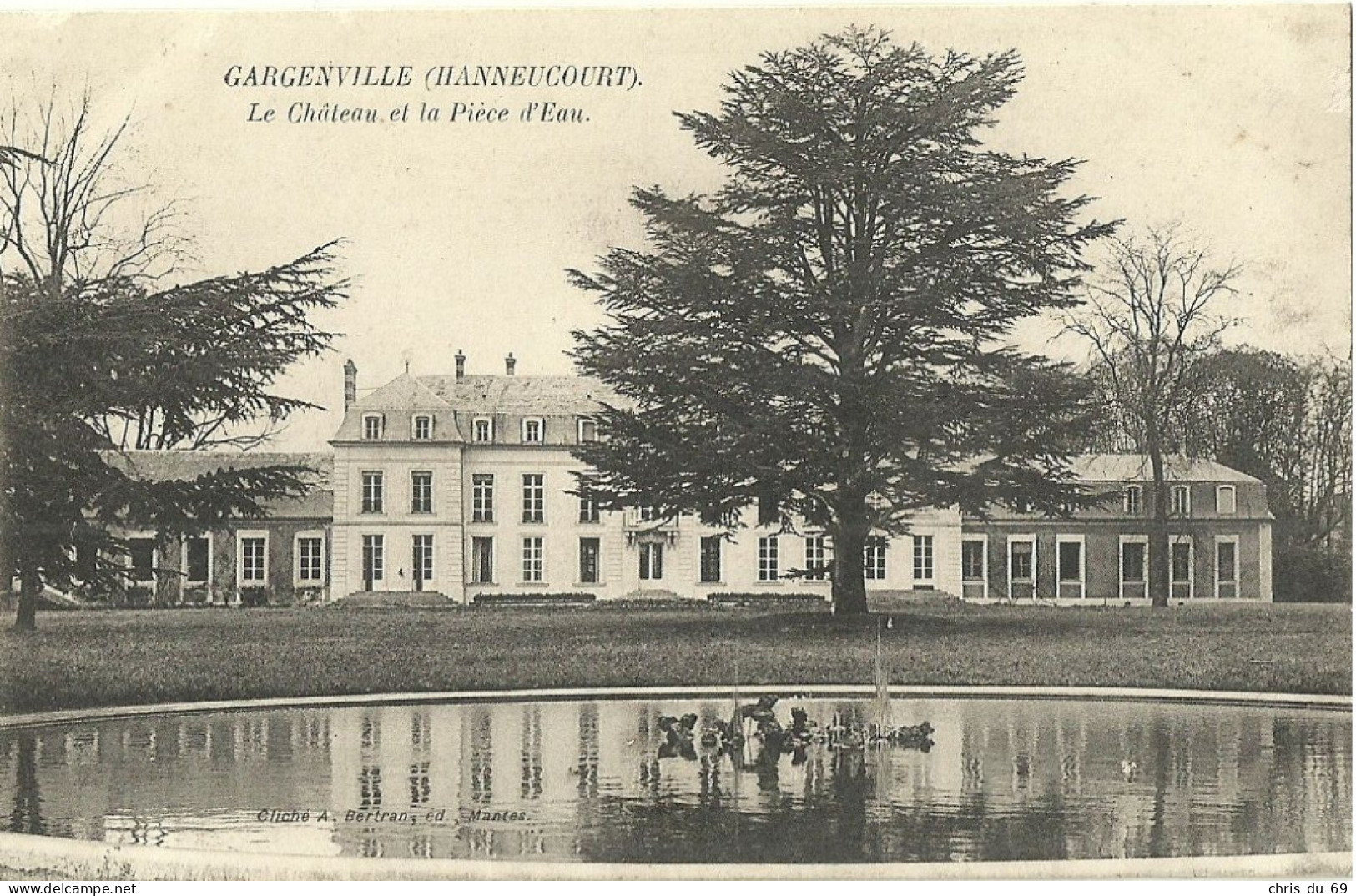Gargenville Hanneucourt Le Chateau Et La Piece D Eau - Gargenville