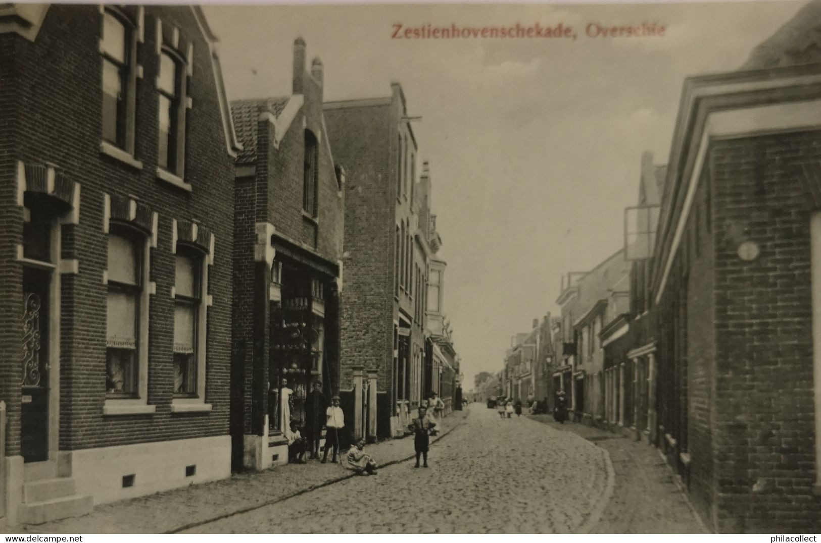 Overschie (Rotterdam) Zestienhovenschekade (Veel Volk) 19?? - Rotterdam