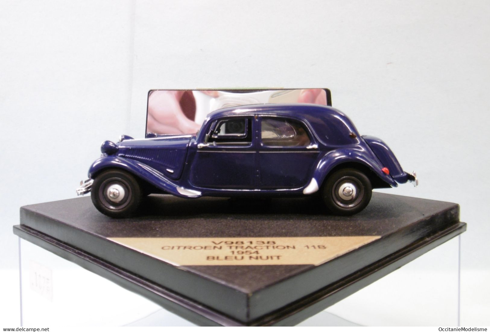 Vitesse - CITROEN TRACTION 11B 1954 Bleu Nuit Réf. V98138 BO 1/43 - Vitesse