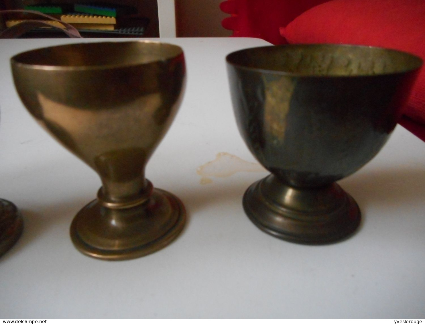 4 COQUETIERS - Egg Cups