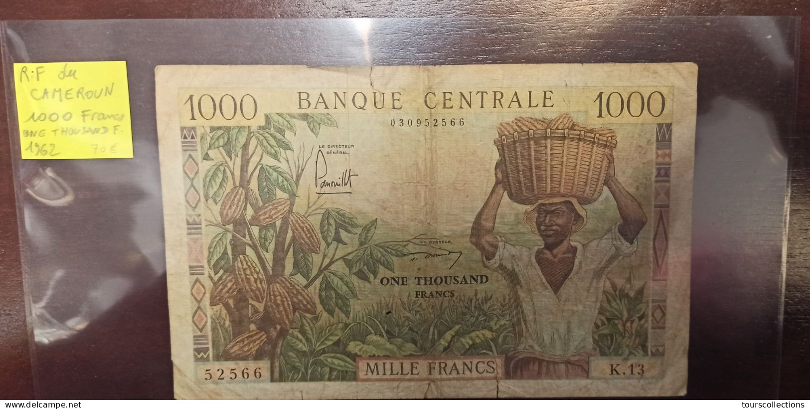 CAMEROUN - BILLET De BANQUE 1000 FRANCS One Thousand De 1962 Pick: #12 B, The Banknote Book: BC B6 , Autre: K662 - Kameroen