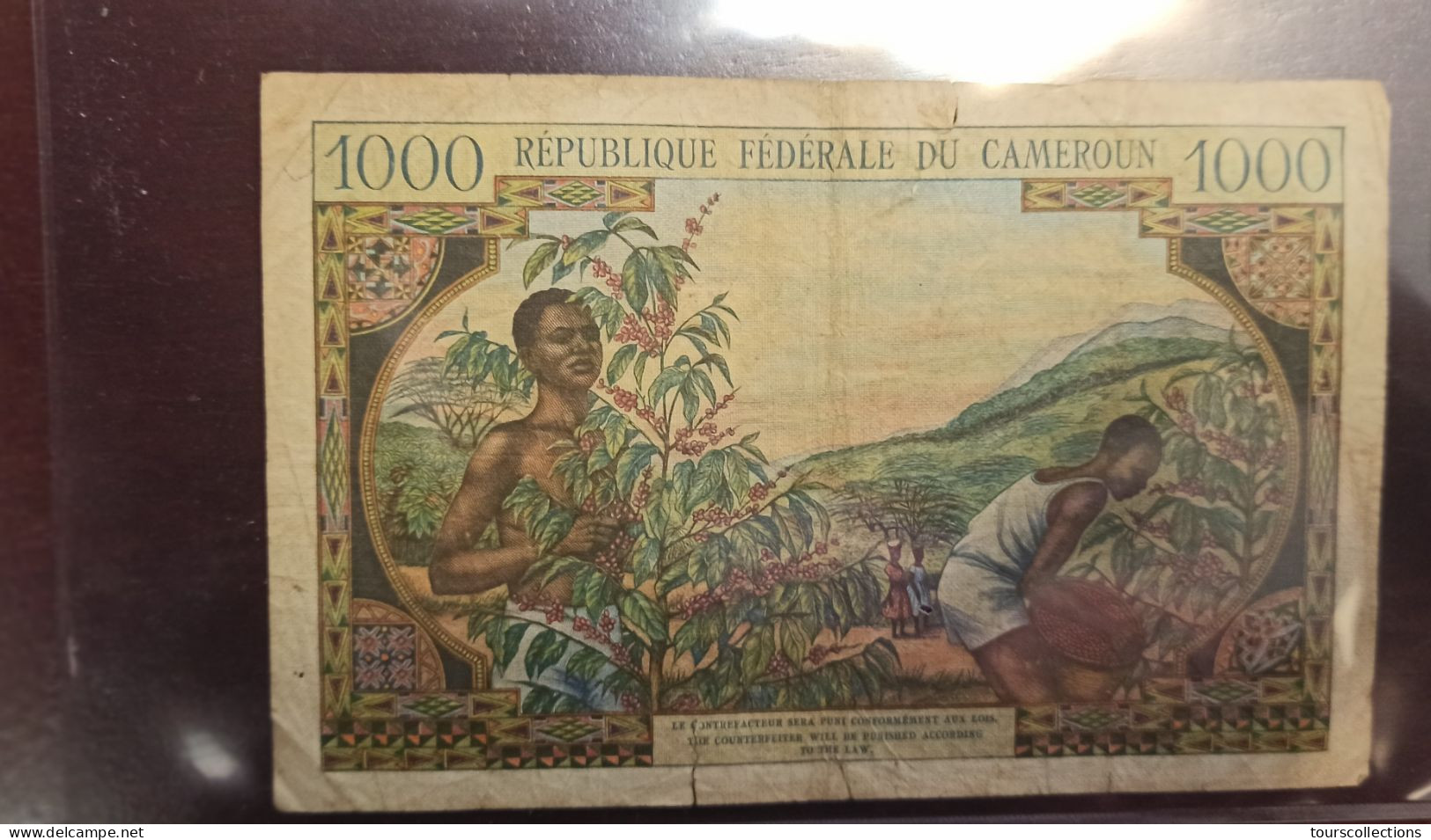 CAMEROUN - BILLET De BANQUE 1000 FRANCS One Thousand De 1962 Pick: #12 B, The Banknote Book: BC B6 , Autre: K662 - Cameroun