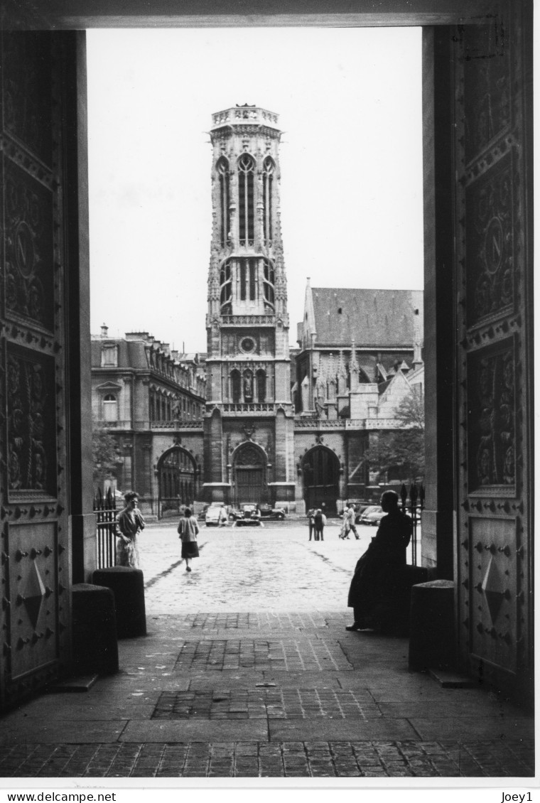 Photo Paris Eglise Saint Germain L Auxerrois Vue Du Louvre,années 50 Format 16/24 - Lugares