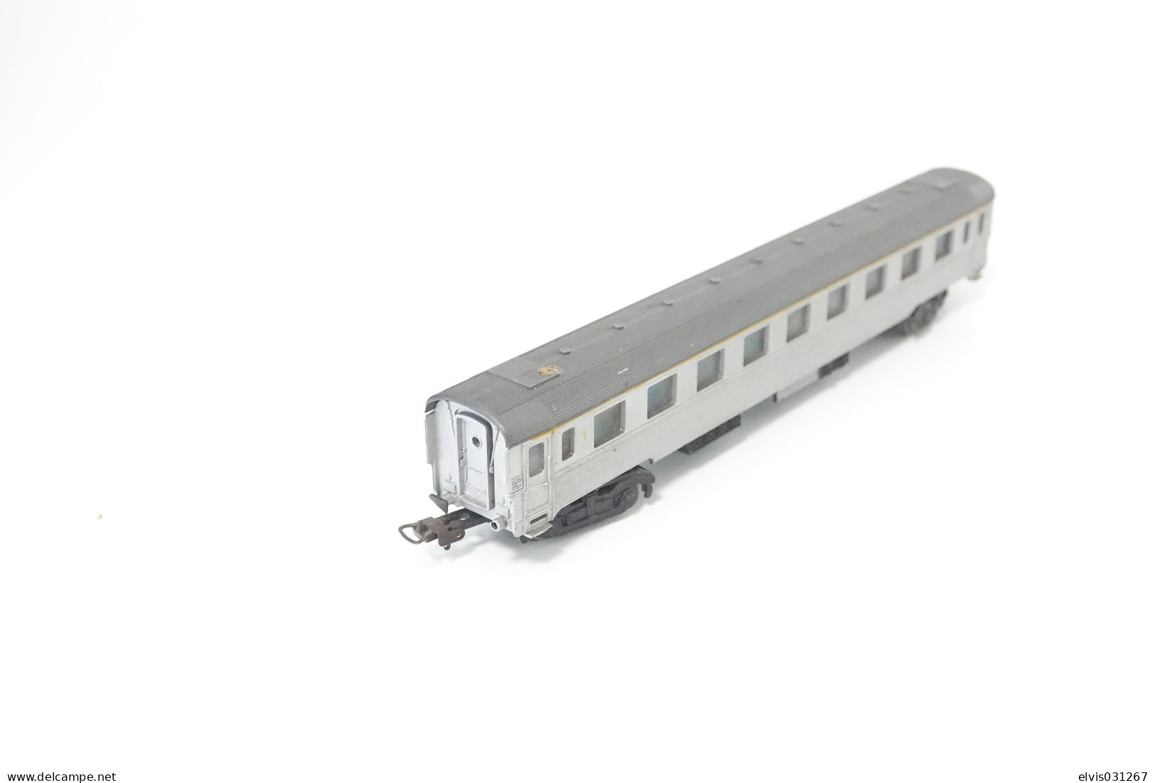 Lima Model Trains - Wagon N Express 1 Class Inox A9 - HO - *** - Locomotoras