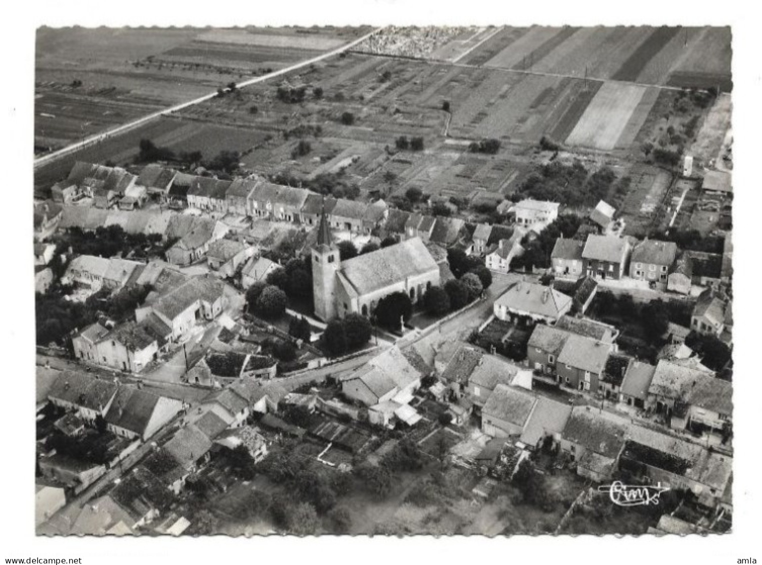 CP DEPT 88 LIFFOL LE GRAND VUE PANORAMIQUE AERIENNE LE CENTRE DU VILLAGE - Liffol Le Grand