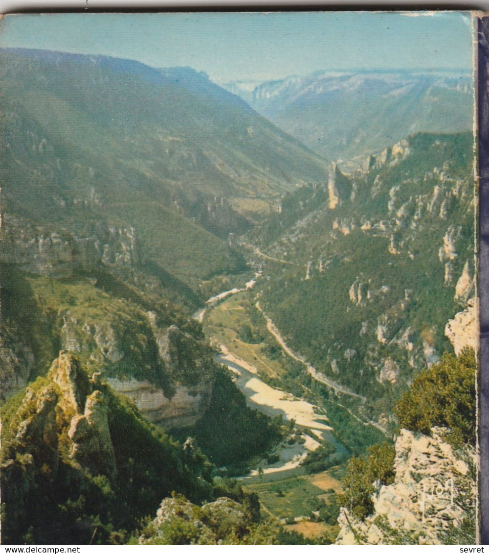 GORGES Du TARN. Carnet (format 10x9.5) - 12 Vues Légendées - Andere & Zonder Classificatie