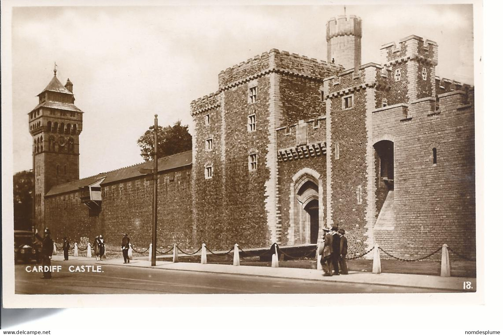 18333) Wales Cardiff Castle Real Photo RPPC Nice! - Glamorgan