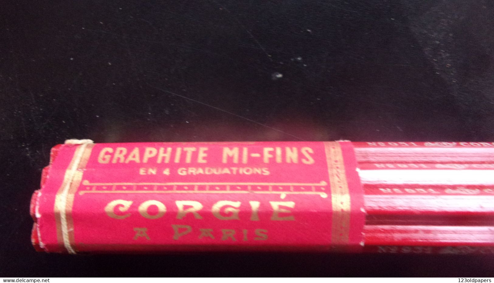 ️ RARE COMME NEUF   12 CRAYONS GRAPHITE MI FINS  CORGIE  A PARIS N° 2 - Schrijfgerief