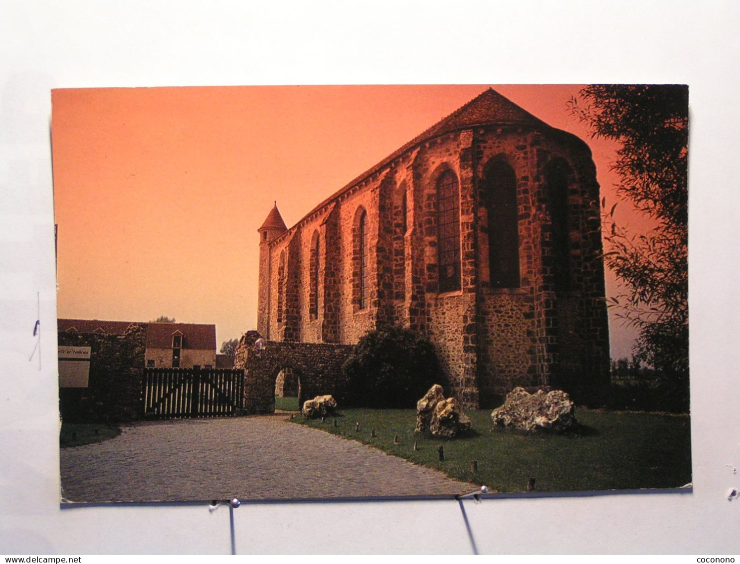 St. Quentin En Yvelines - L'Entrée De La Commanderie De La Villedieu Et La Chapelle - St. Quentin En Yvelines