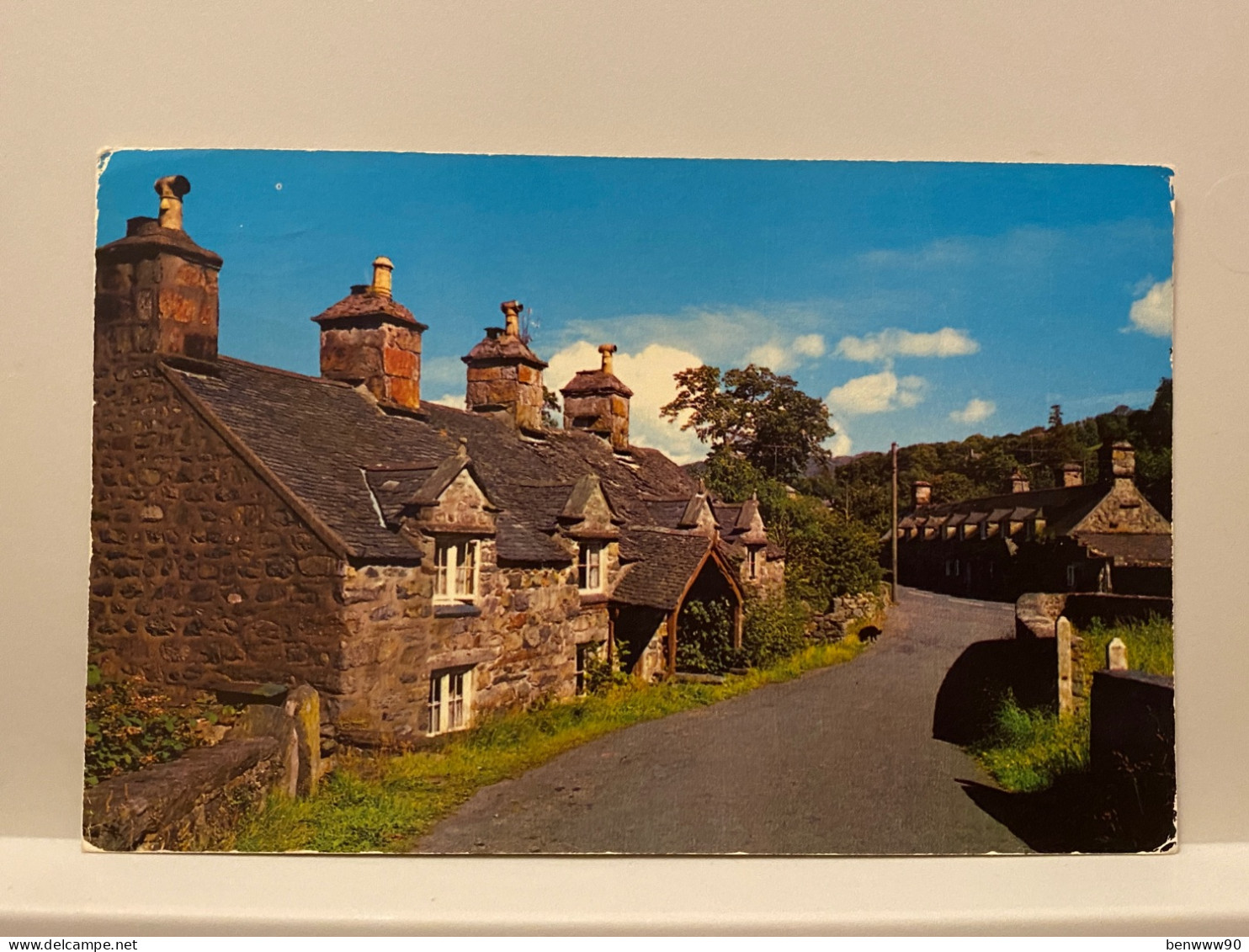 OLD COTTAGES, NEAR DOLGELLAU, 1981 Used, Wales Postcard - Merionethshire