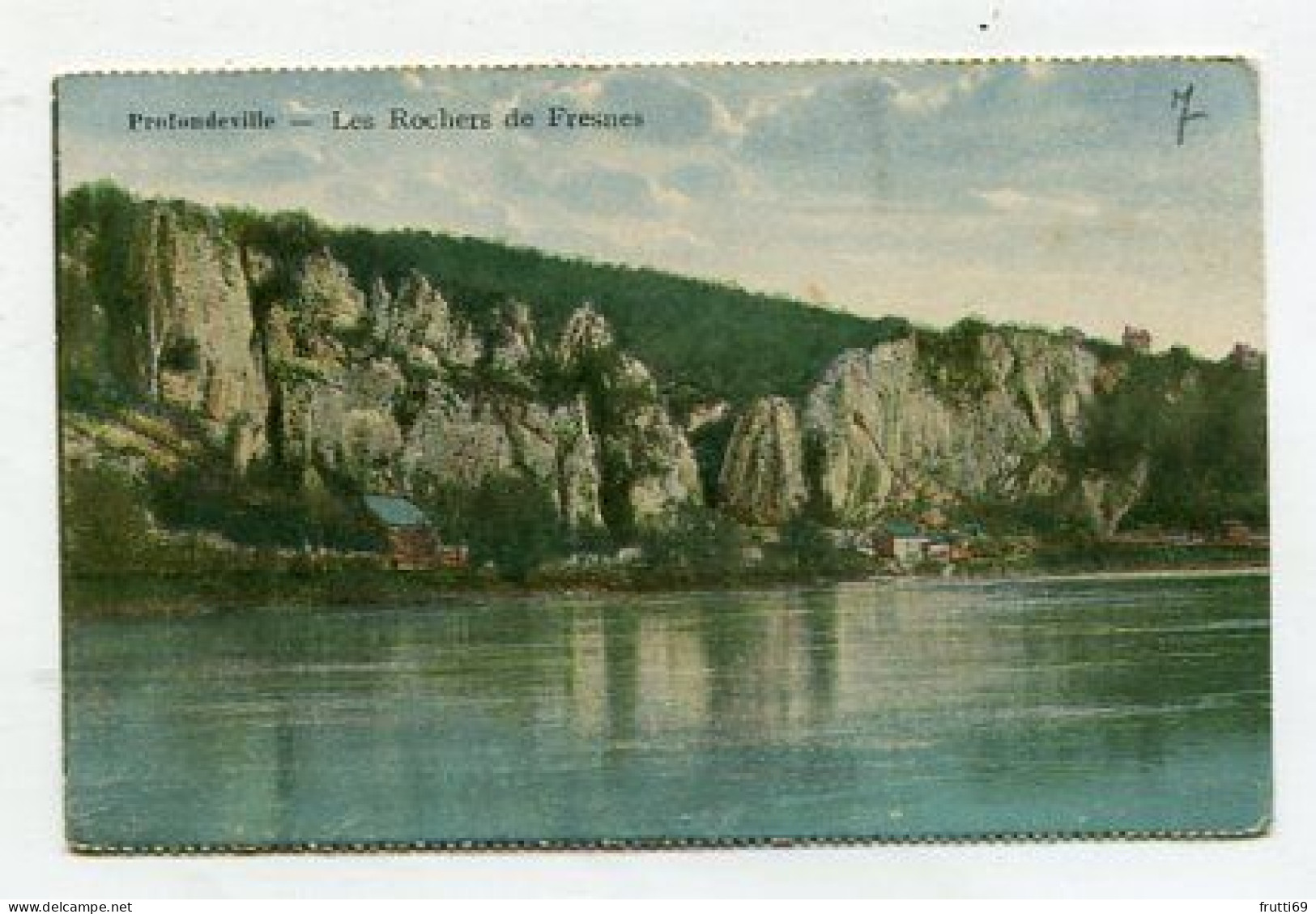 AK 125343 BELGIUM - Profondeville - Les Rochers De Fresnes - Profondeville