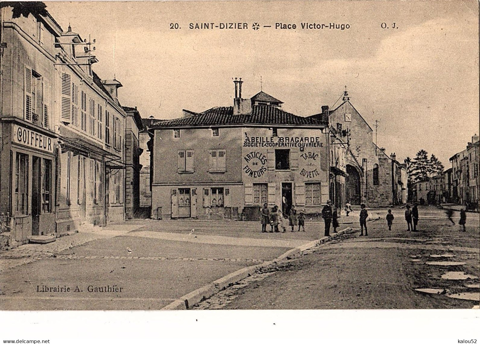 +++saint Dizier+++          (   La Place Victor Hugo    ) - Saint Dizier