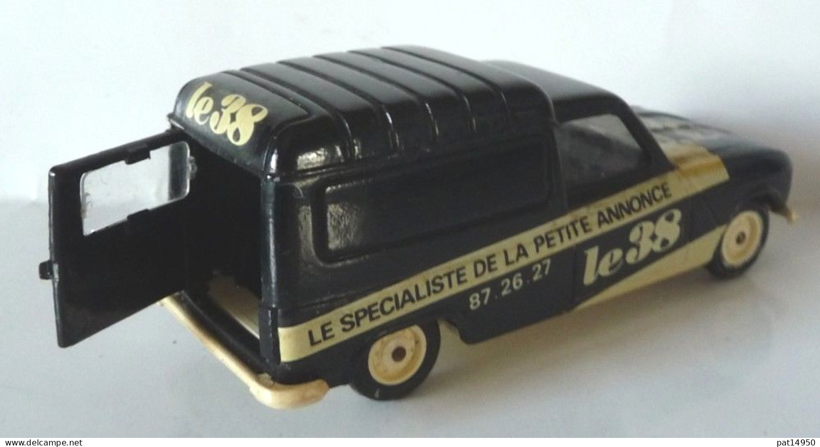 PAT14950 RENAULT 4 F6 LE 38 LE SPECIALISTE DE LA PETITE ANNONCE Marque SOLIDO N°42 - Solido