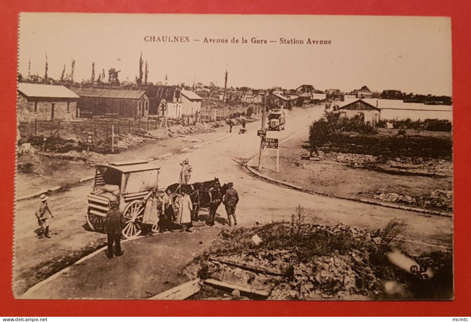 CPA  Provenant D'un Carnet - Chaulnes  -(Somme) - Avenue De La Gare - Station Avenue - Chaulnes