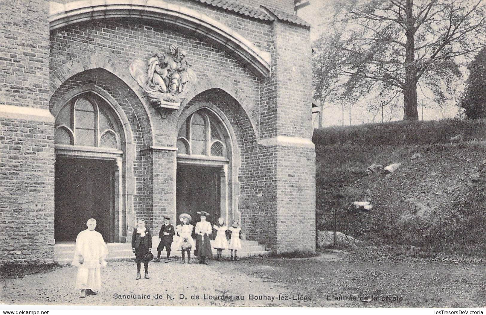 Belgique - Santuaire De N.D. De Lourdes Au Bouhay Lez Liège - L'entrée De La Crypte - Animé  - Carte Postale Ancienne - Lüttich