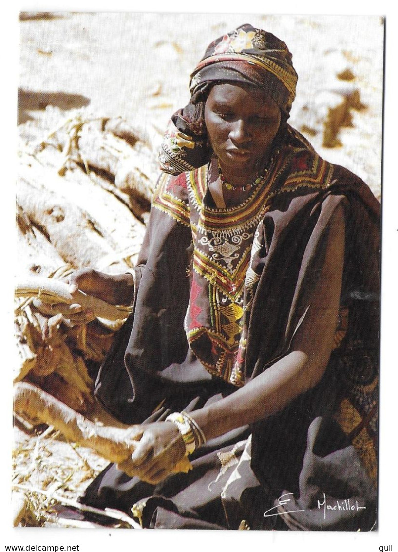 Afrique > NIGER Carte Double Kiéché La Vendeuse De Bois Les Amis De Kieche / Photo Machillot  *PRIX FIXE - Niger