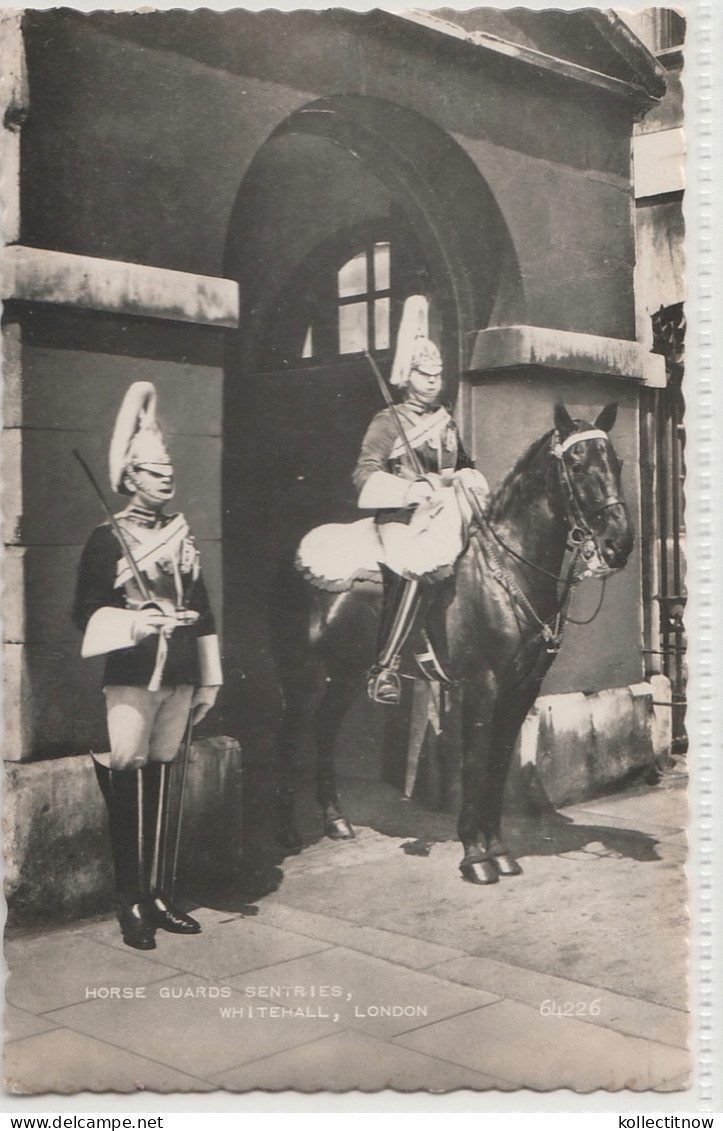 HORSE GUARD SENTRIES - WHITEHALL - Whitehall