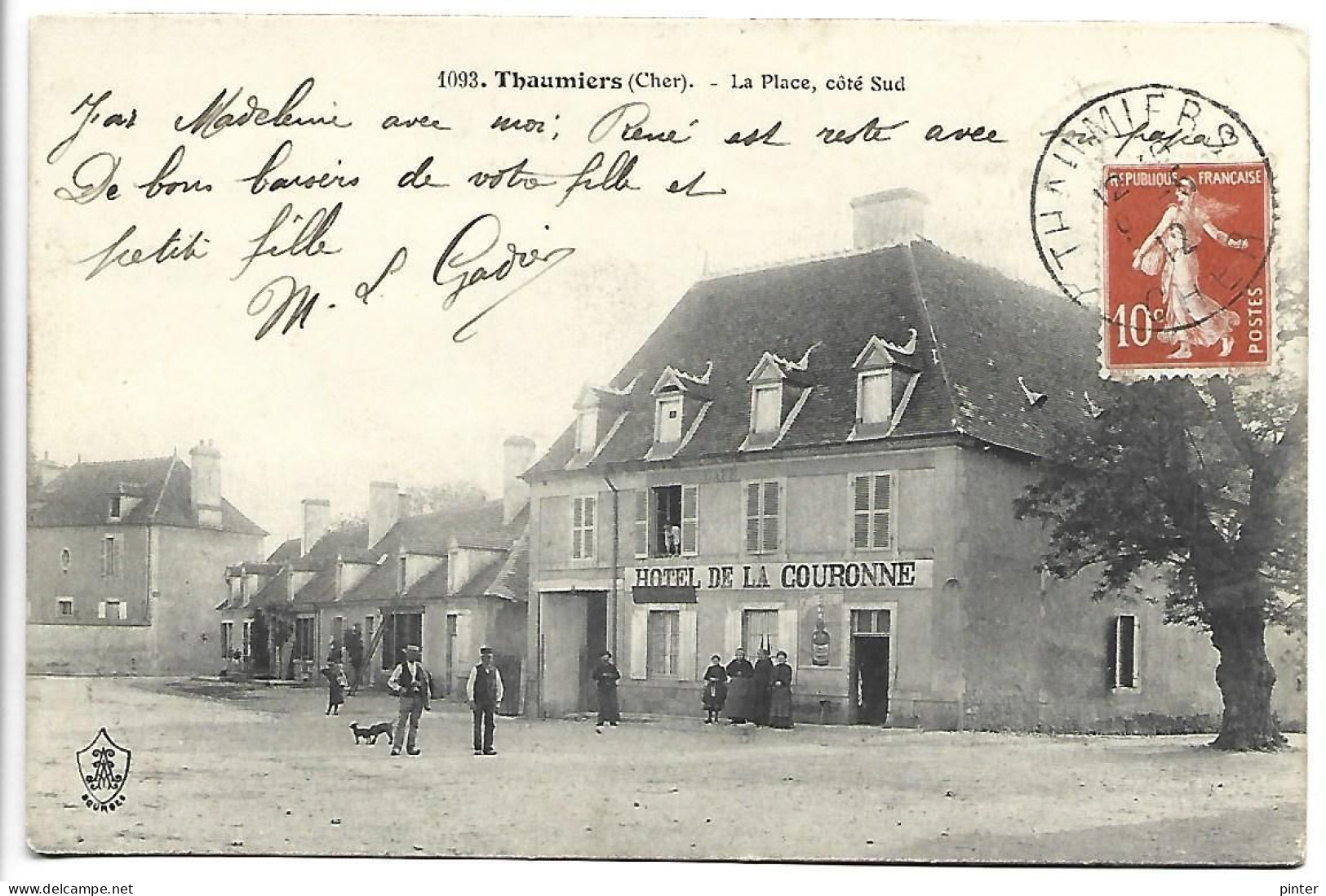 THAUMIERS - La Place, Côté Sud - Thaumiers