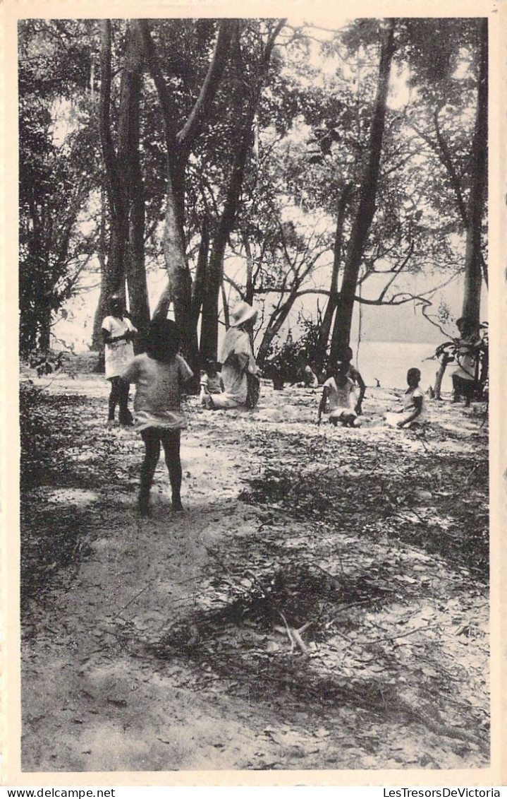 CONGO - MANGEMBO - Missions Des Filles De Marie De Pesches - En Vacances Au Fleuve Congo - Carte Postale Animée - Andere & Zonder Classificatie