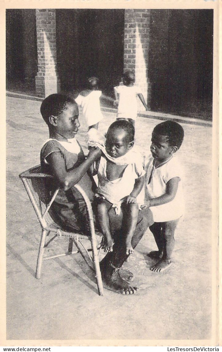 CONGO - MANGEMBO - Missions Des Filles De Marie De Pesches - Petite Maman - Carte Postale Animée - Autres & Non Classés