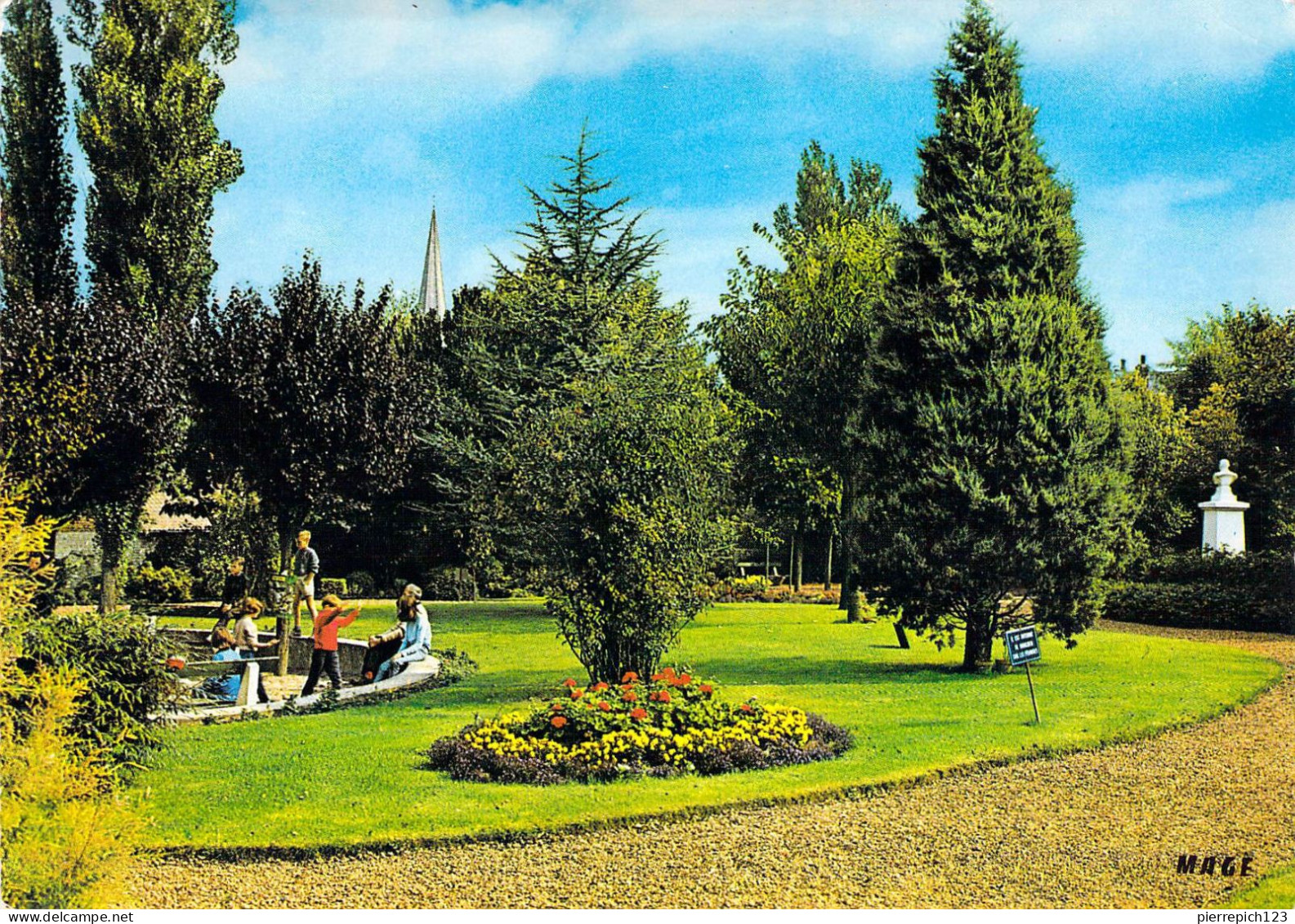 62 - Fruges - Jardin Public Louis Boudenoot - Fruges