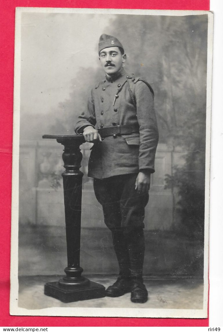 Cpa  Poilu, Guerre 14-18 Photographe à Rouen Dos Vierge, Voir Scannes Dos Vierge - Personajes