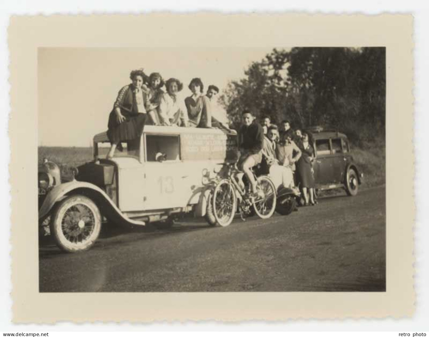 Photo Automobile Avec Numéro, & Jeunes Gens, Inscriptions : Athar, Saint Louis, Dakar, Bobo Dioulasso ... - Cars