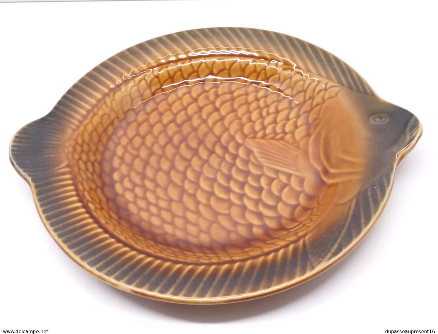 -6 ASSIETTES CERAMIQUE SARREGUEMINES POISSONS couleur Marron glacé bord foncé  E