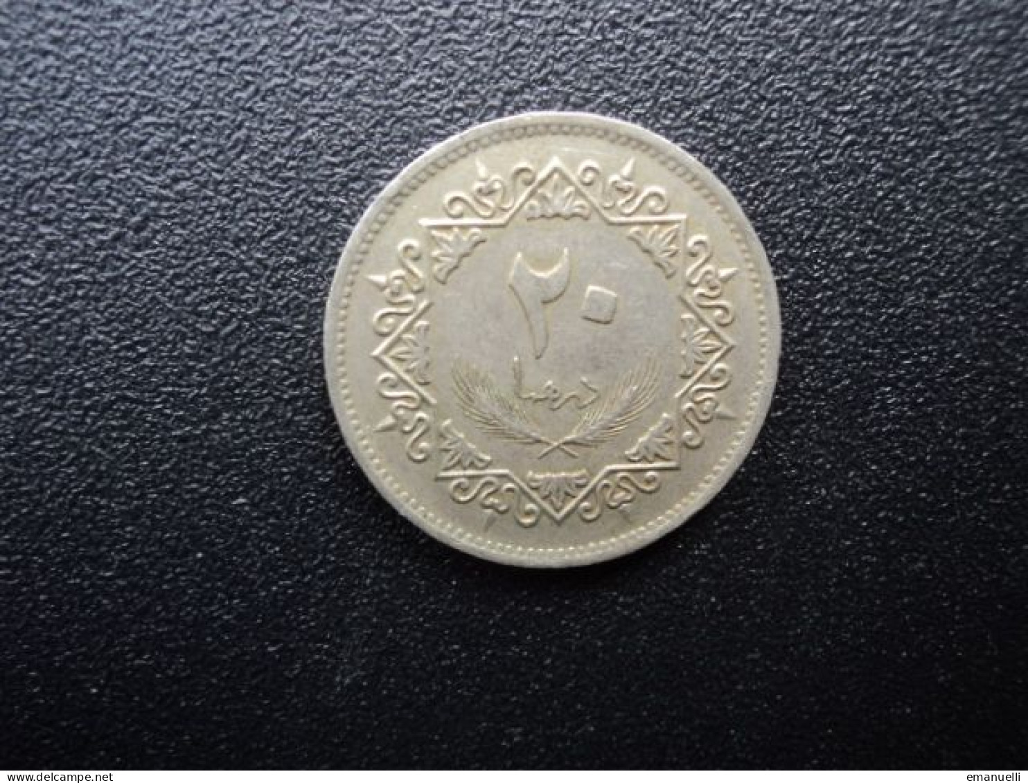 LIBYE : 20 DIRHAMS   1975 - 1395  KM 15    TTB+ - Libya