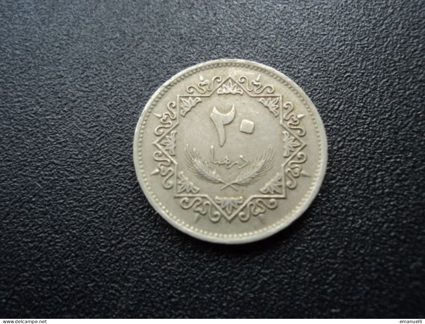 LIBYE : 20 DIRHAMS   1975 - 1395  KM 15    TTB+ - Libia