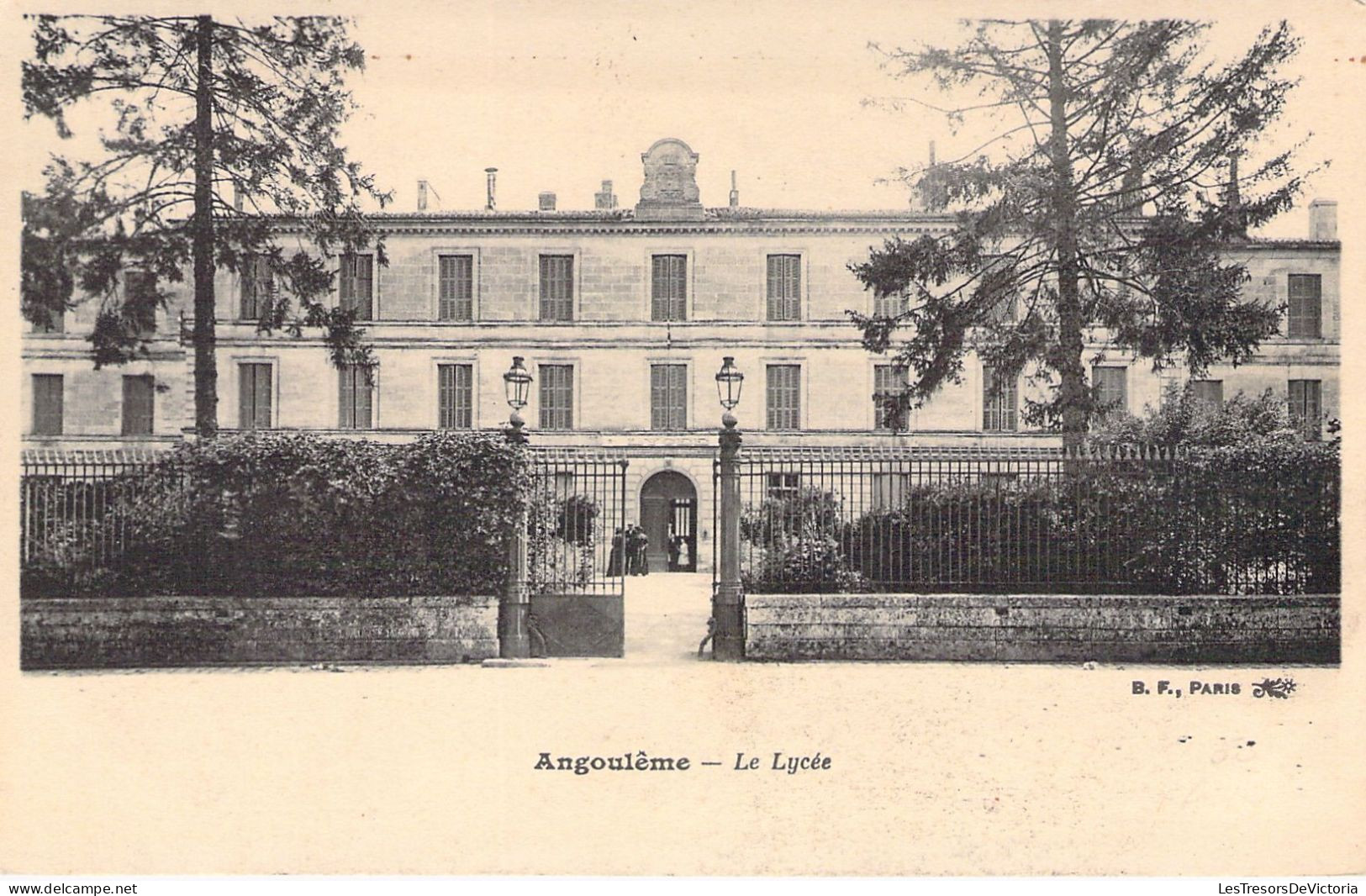 FRANCE - 16 - ANGOULEME - Le Lycée - Carte Postale Ancienne - Angouleme