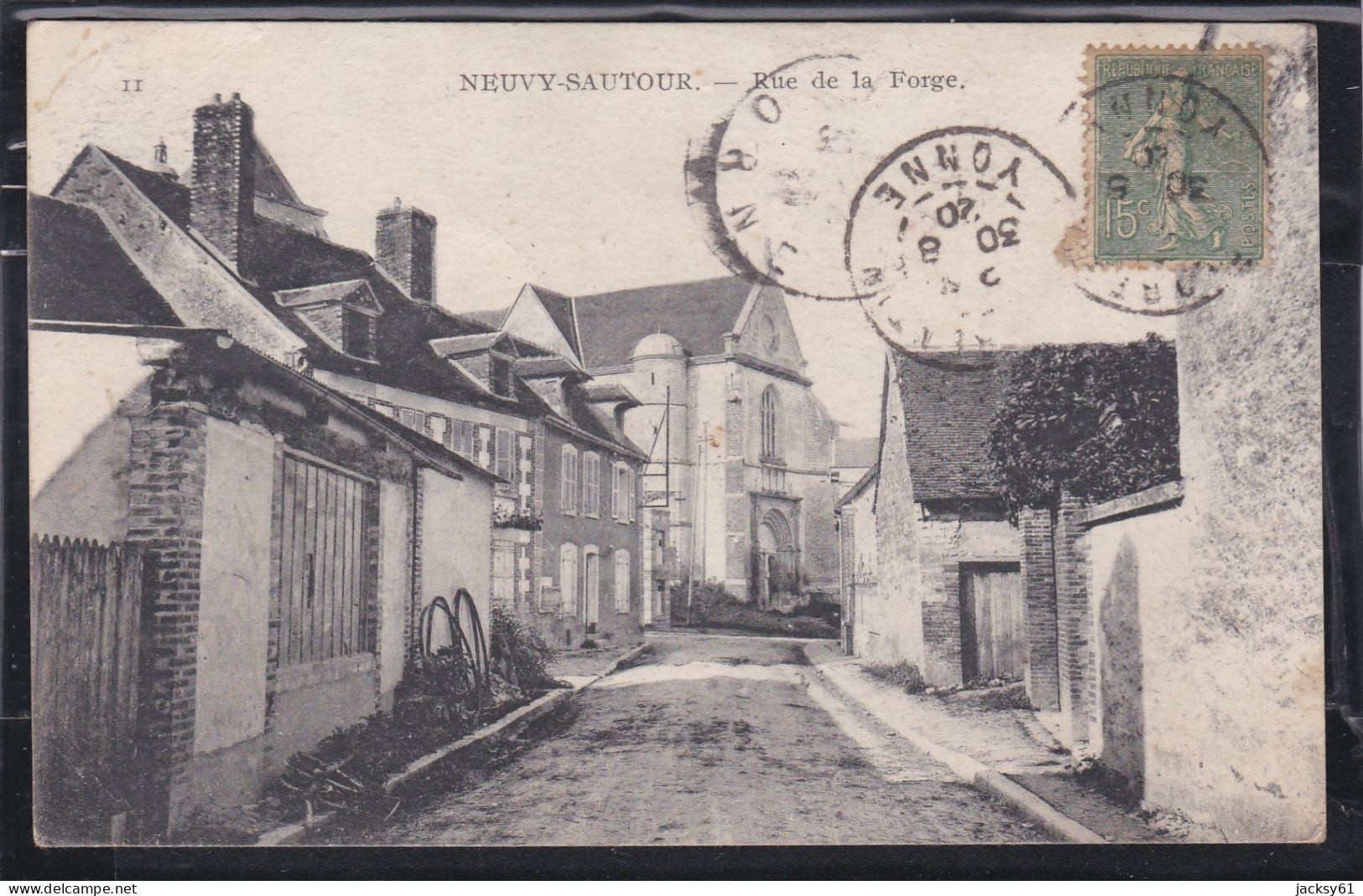 89 - Neuvy Sautour - Rue De La Forge - Neuvy Sautour