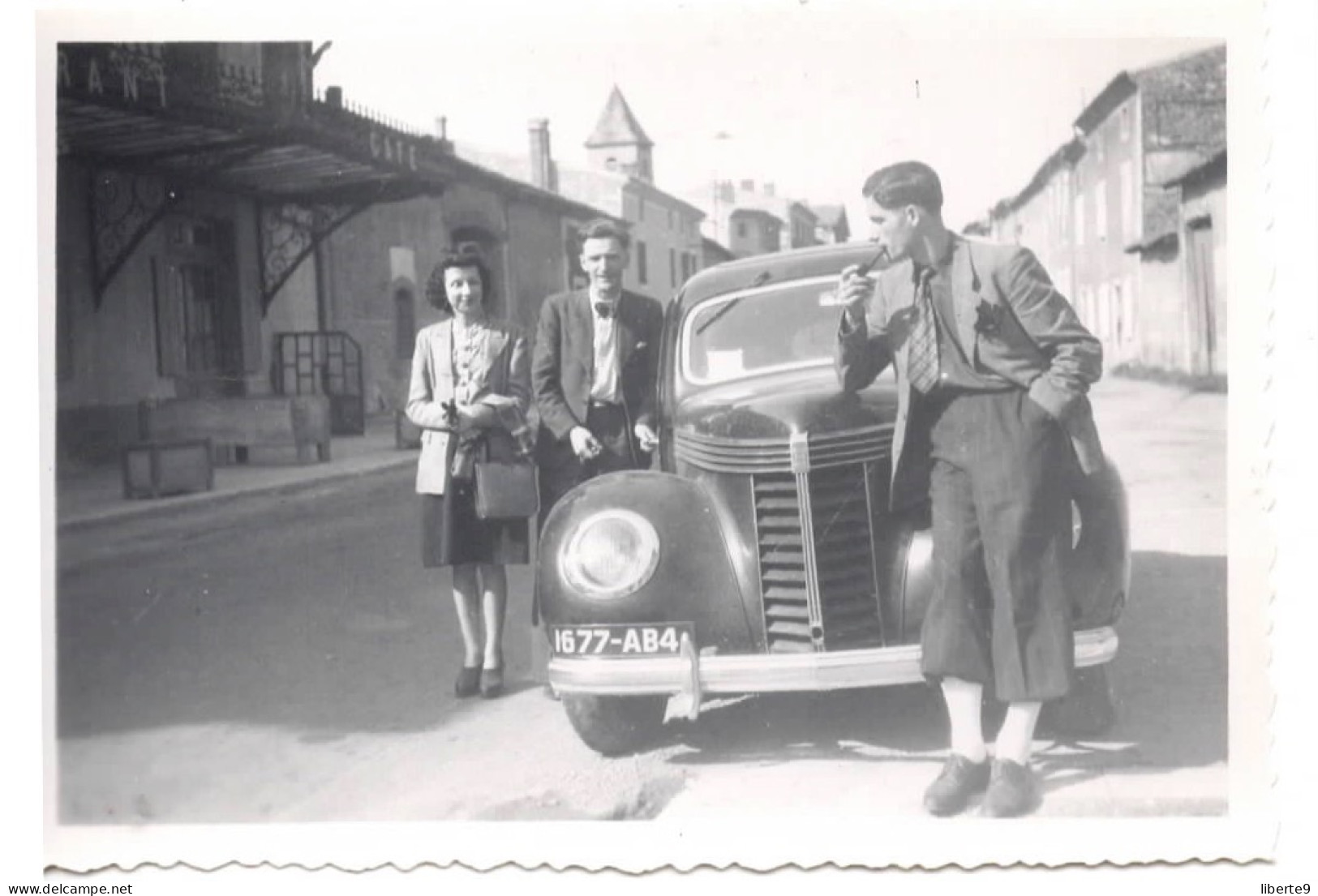 Automobile Photo C.1940 - Cars
