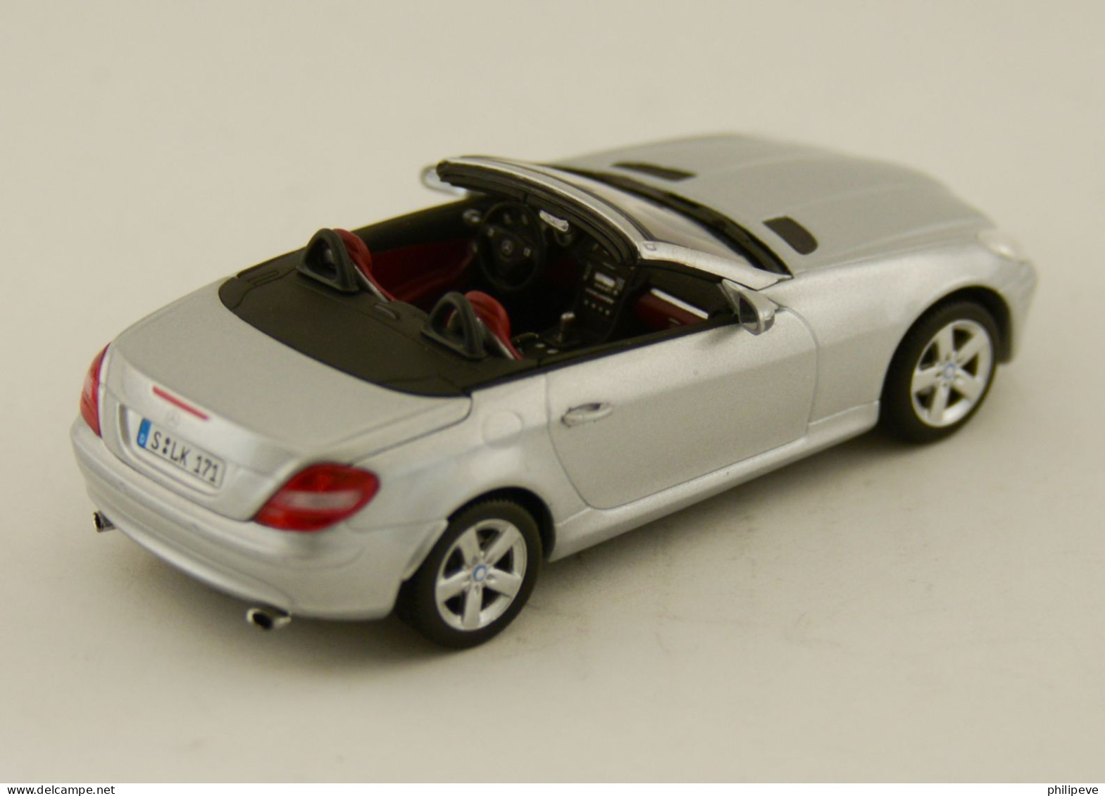 MERCEDES-BENZ SLK KLASSE - MINICHAMPS 1:43 - Minichamps