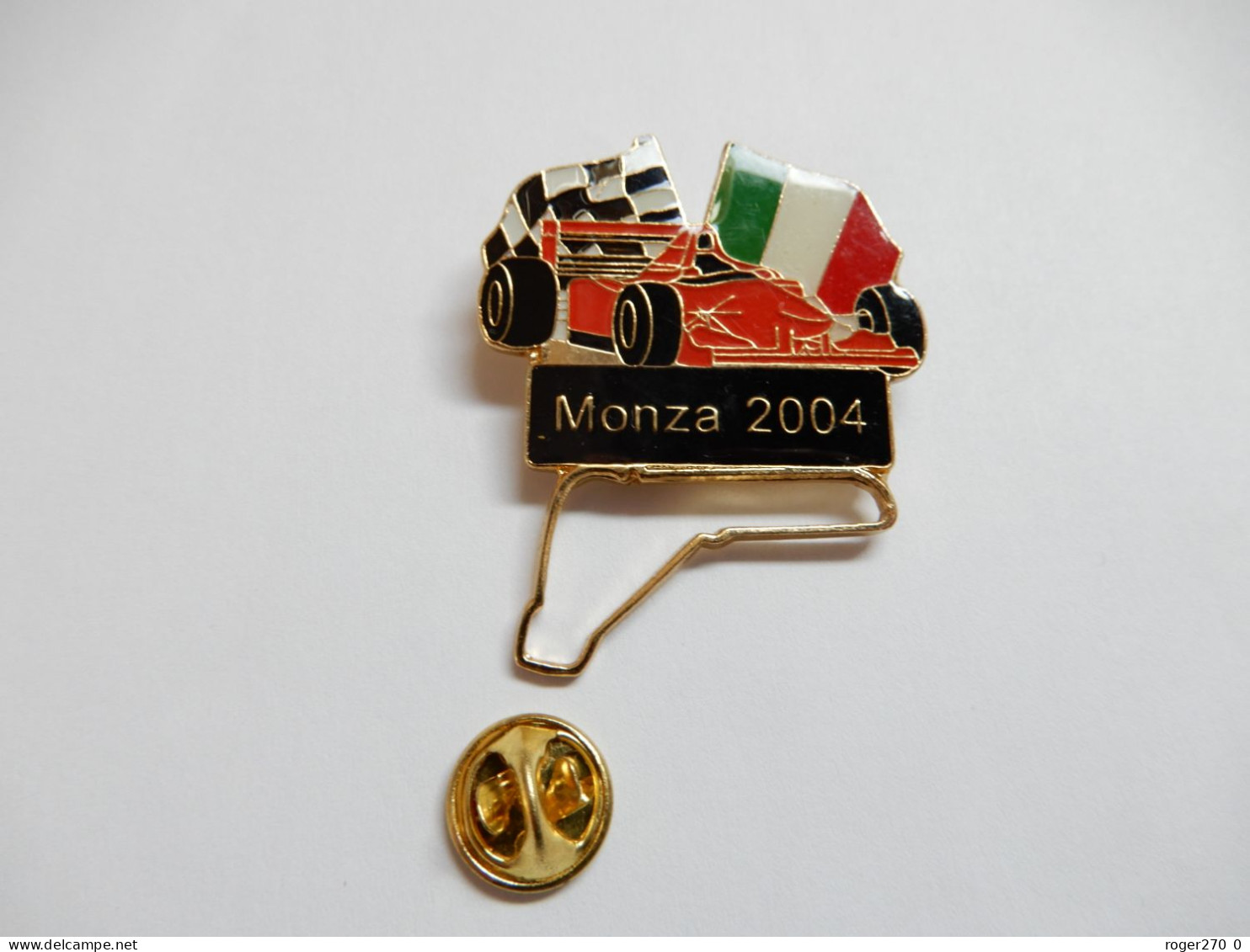 Superbe Pin's , Auto F1 Ferrari , Formule 1 , Grand Prix De Monza 2004 , Verso Quadrillé , Non Signé - Ferrari