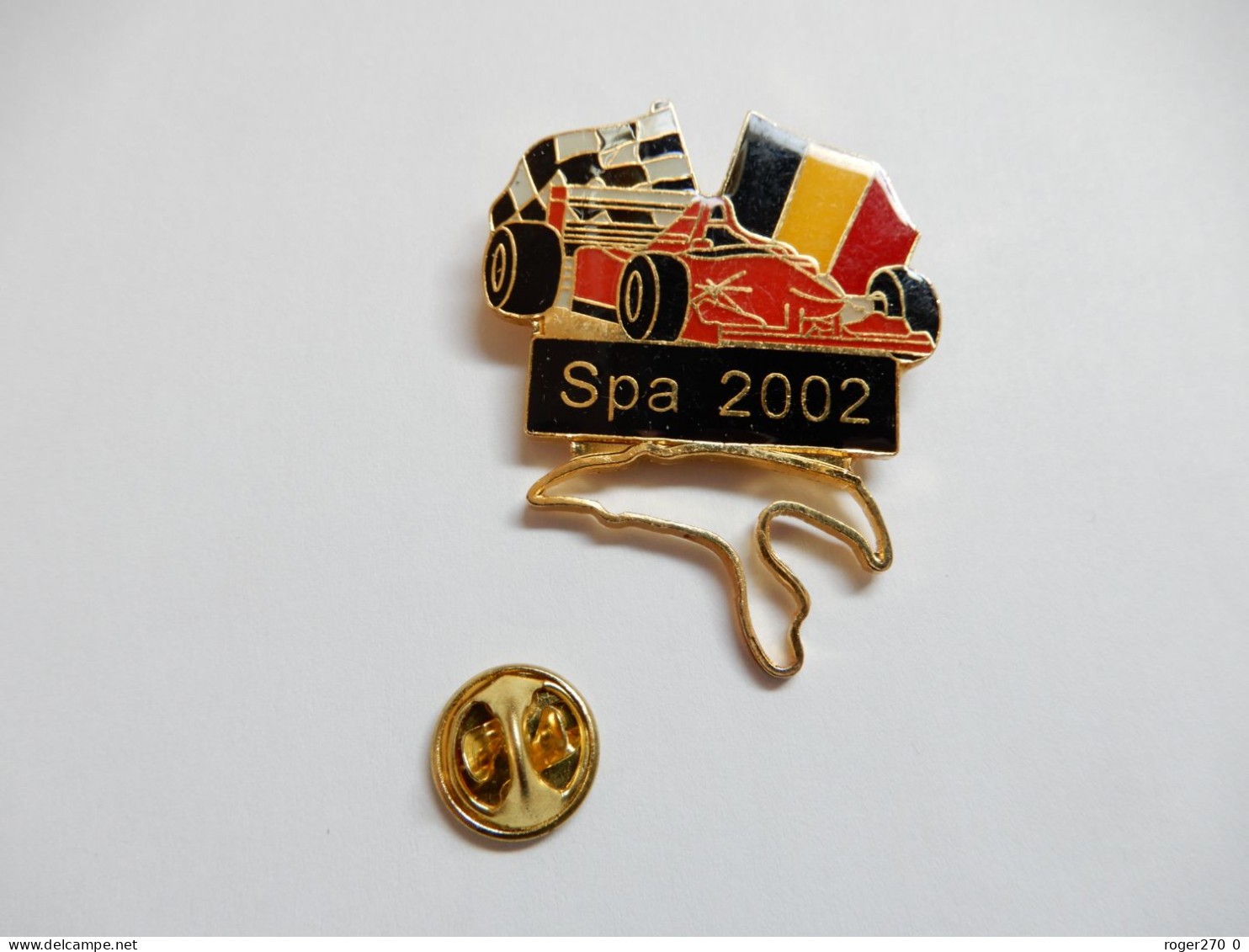 Superbe Pin's , Auto F1 Ferrari , Formule 1 , Grand Prix De Spa 2002 , Verso Quadrillé , Non Signé - Ferrari