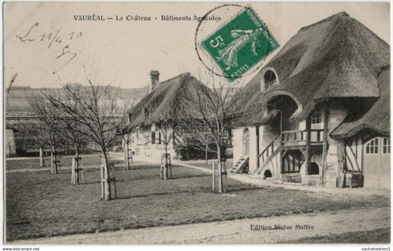 95. VAUREAL. Le Château. Bâtiments Agricoles - Vauréal