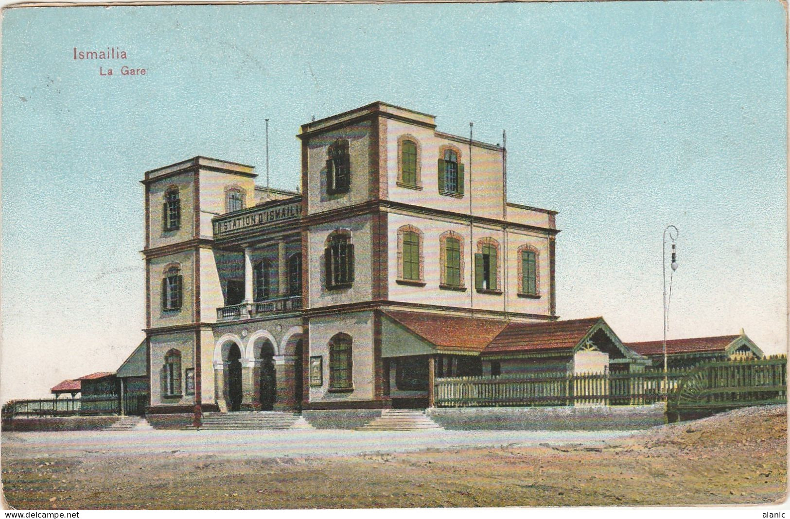 CPA- EGYPTE- ISMAILIA LA GARE-CIRCULEE -1910   CIRCULEE -1910   Via ALEXANDRIA Pour FUVEAU (13) - Ismaïlia