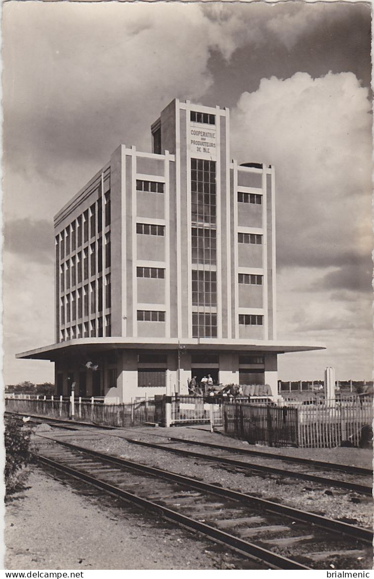 MONNAIE  Le Silo - Monnaie