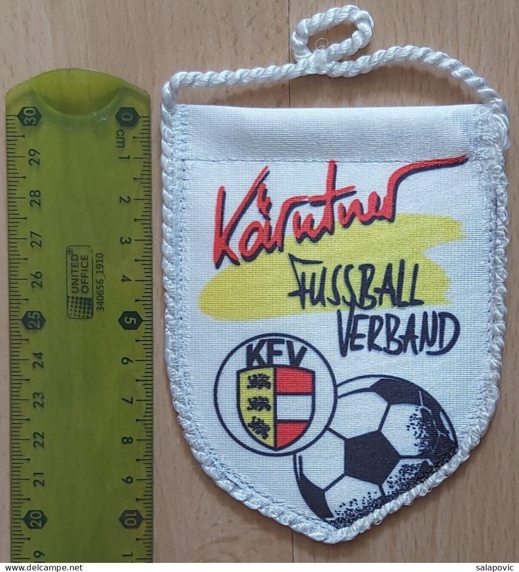 KFV - AUSTRIA Football Soccer Club Fussball Calcio Futbol Futebol PENNANT, SPORTS FLAG ZS 3/3 - Habillement, Souvenirs & Autres