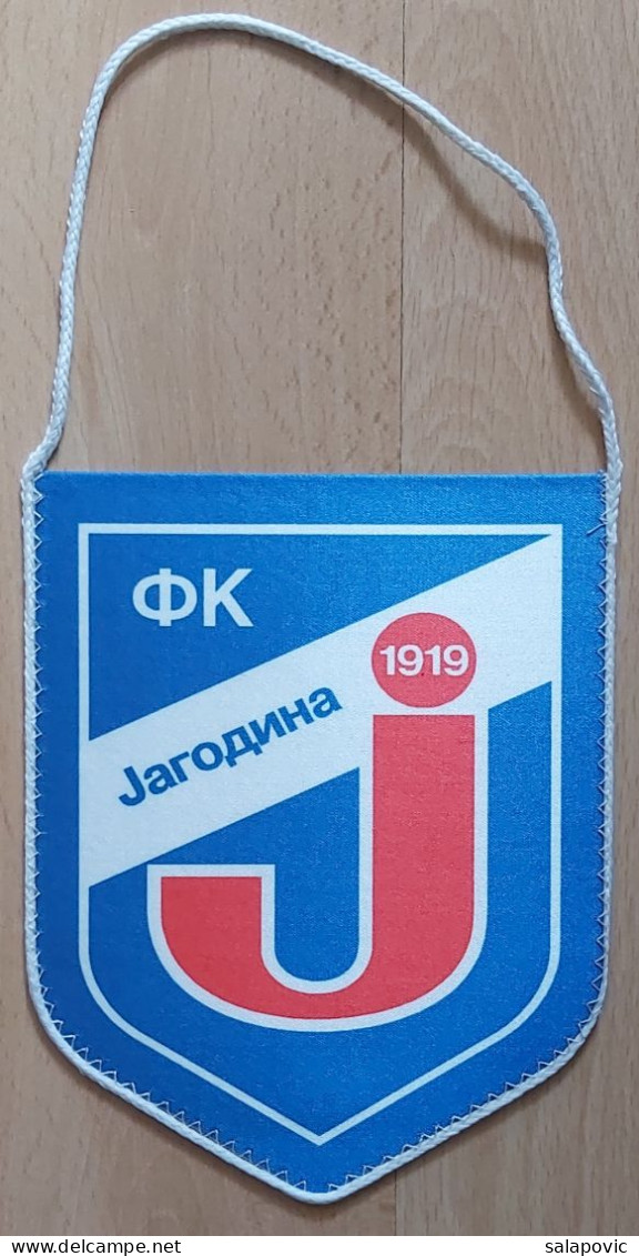 FK Jagodina 1919  Serbia Football Club Soccer Fussball Calcio Futebol PENNANT, SPORTS FLAG ZS 3/12 - Habillement, Souvenirs & Autres