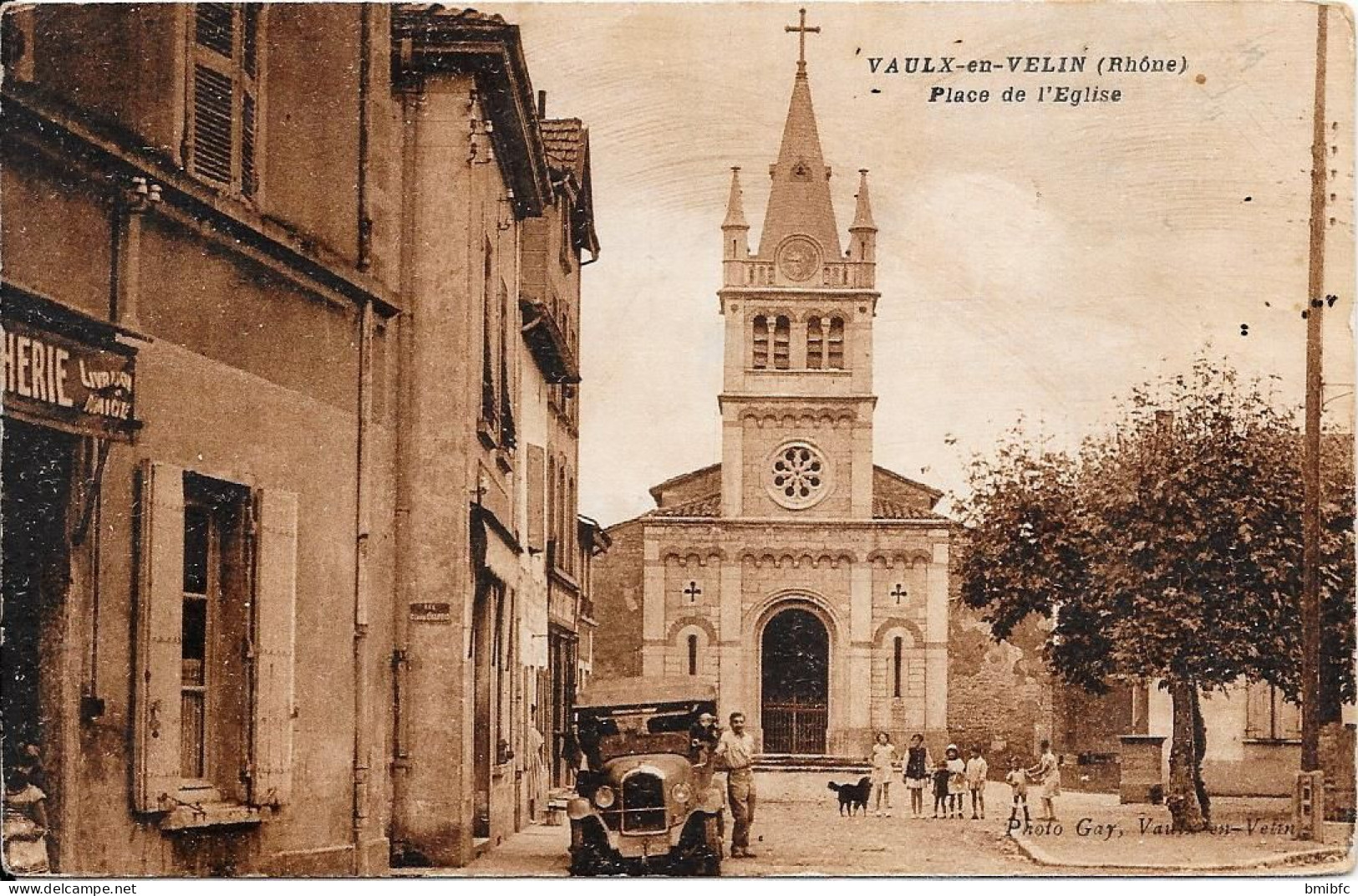 Carte Photo Vaux En Velin - Place De L'Eglise - Vaux-en-Velin