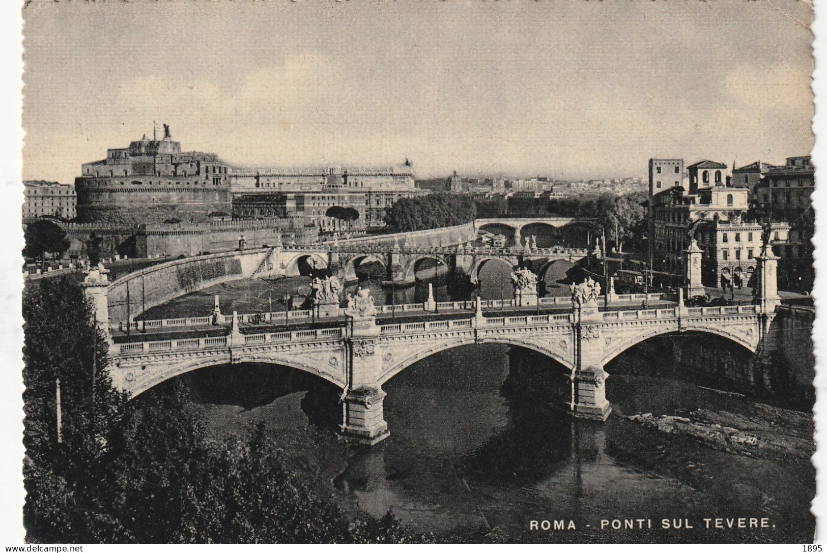ROME LE PONT SUR LE  TEVERE - Ponts