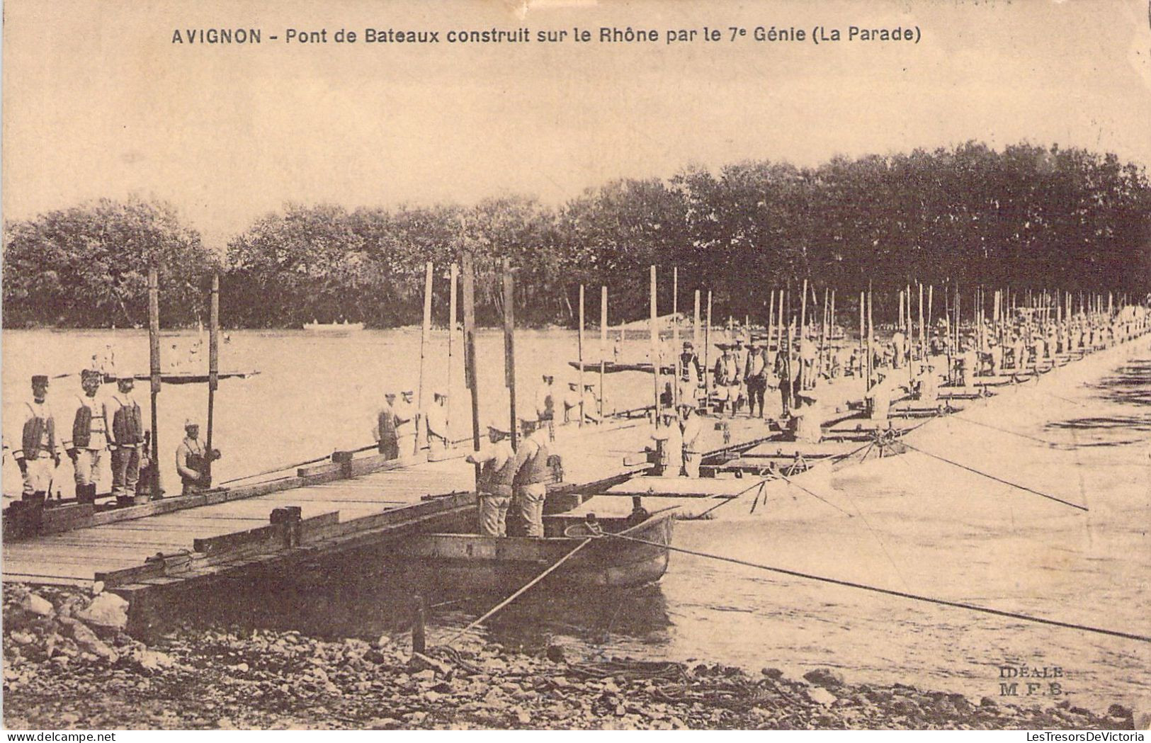 FRANCE - 84 - AVIGNON - Pont De Bateaux Construit Sur Le Rhône Par Le 7e Génie - Carte Postale Ancienne - Avignon