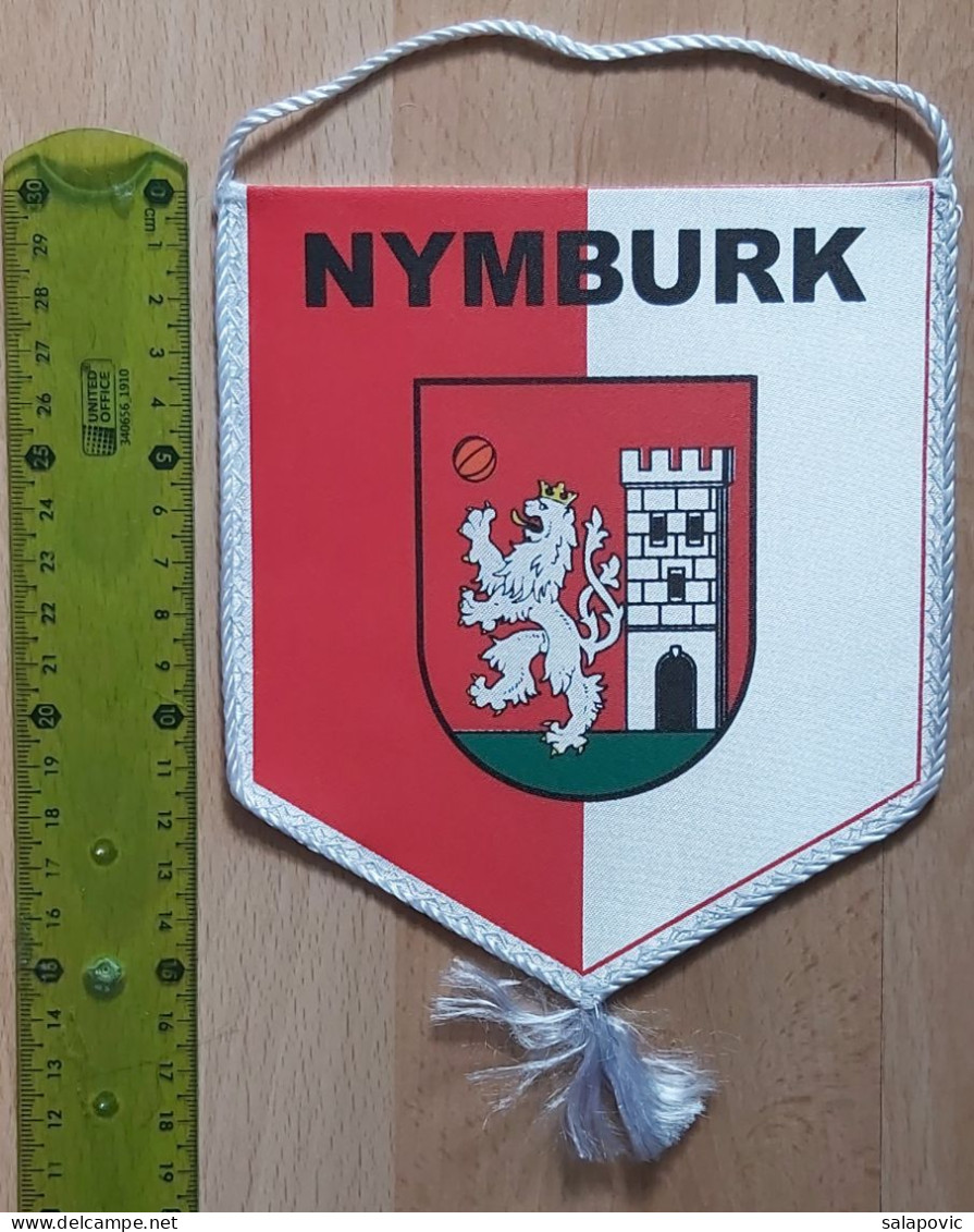 ČEZ Basketball Nymburk Czech Republic Basketball Club PENNANT, SPORTS FLAG ZS 4/14 - Apparel, Souvenirs & Other