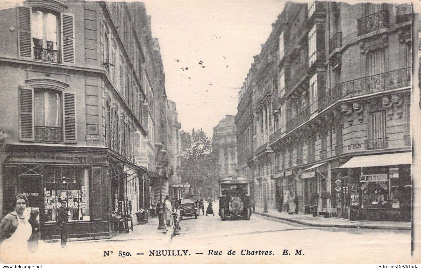 FRANCE - 92 - NEUILLY - Rue De Chartres - Edit E M - Carte Postale Ancienne - Neuilly Sur Seine