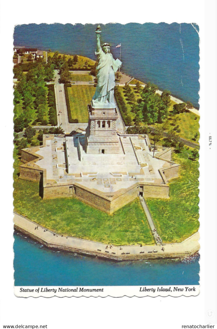 Liberty Island.Expédié à Montignies-sur-Sambre (Belgique) - Statue Of Liberty