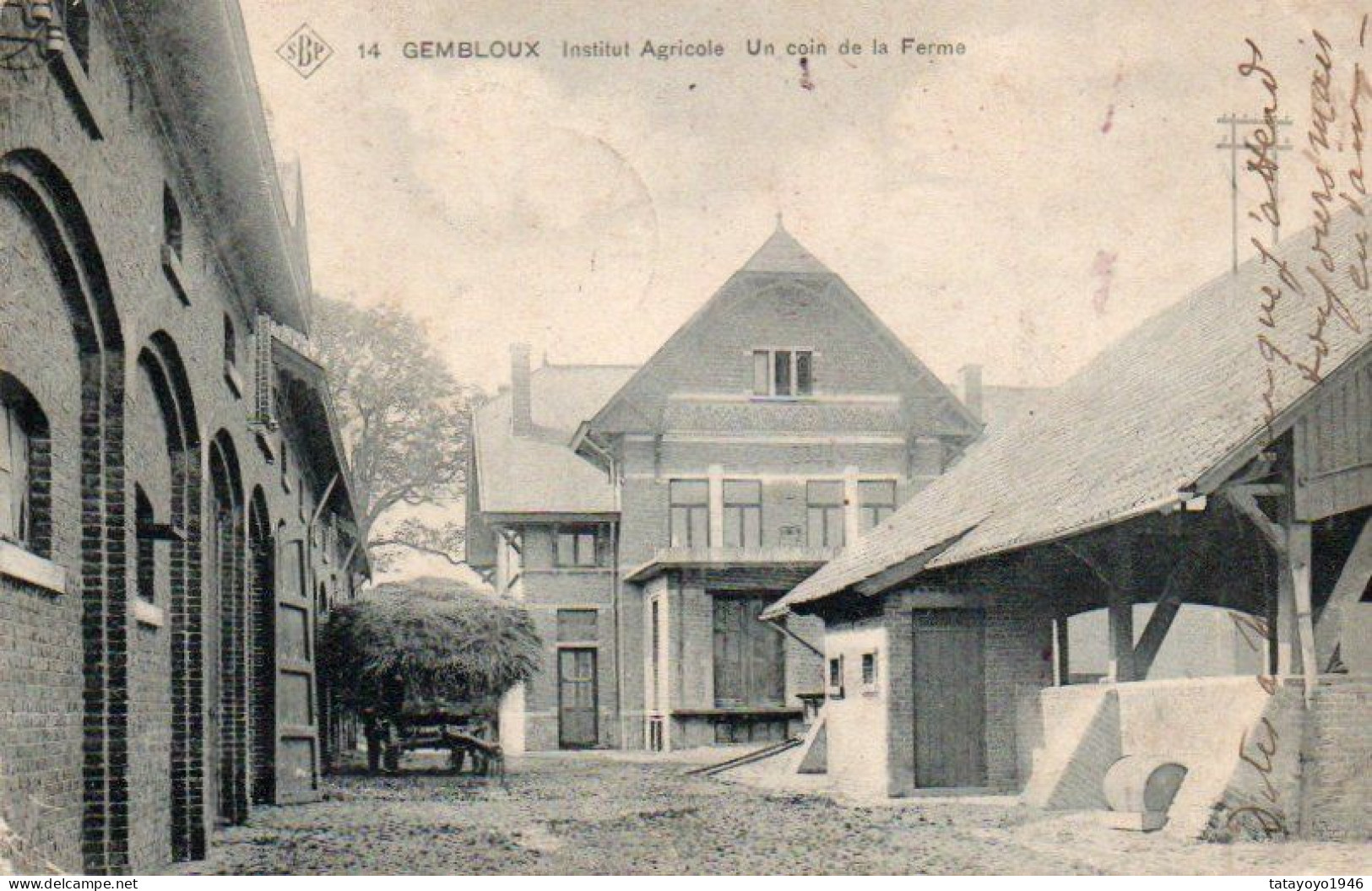 Gembloux Institut Agricole  Un Coin De La Ferme Carte SBP  Voyagée En 191???? - Gembloux